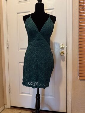 honey and rosie green dress Honey and Rosie Spaghetti Strap Sleeveless Fit And Flare Short Sequin Dress